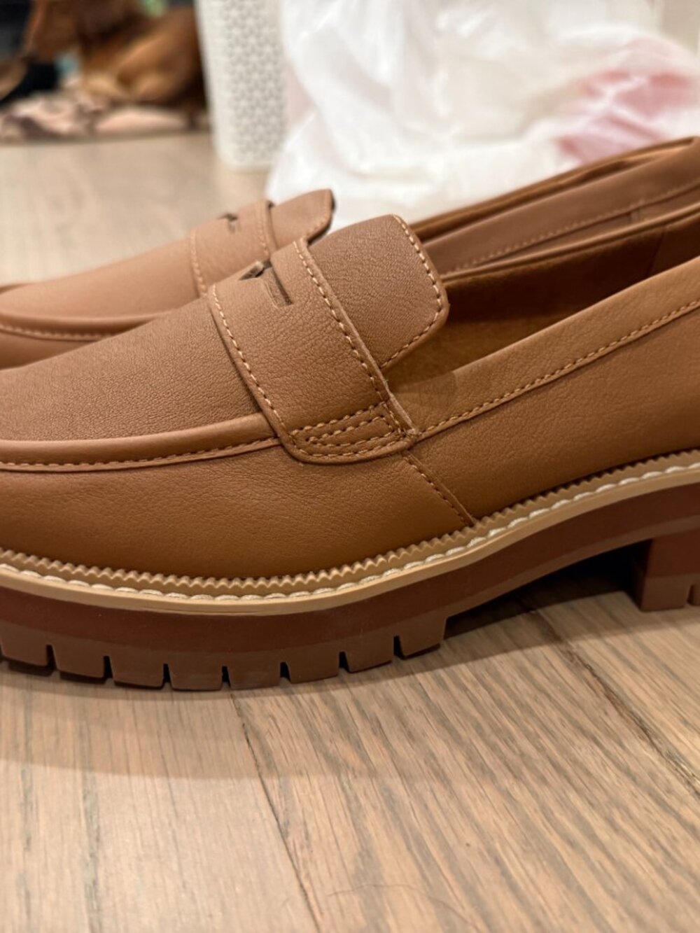 Tom's women's Cara brown loafers - Picture 2 of 2